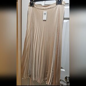 NWT Lauren Ralph Lauren Pleated Metallic Midi Skirt Beige Size 12